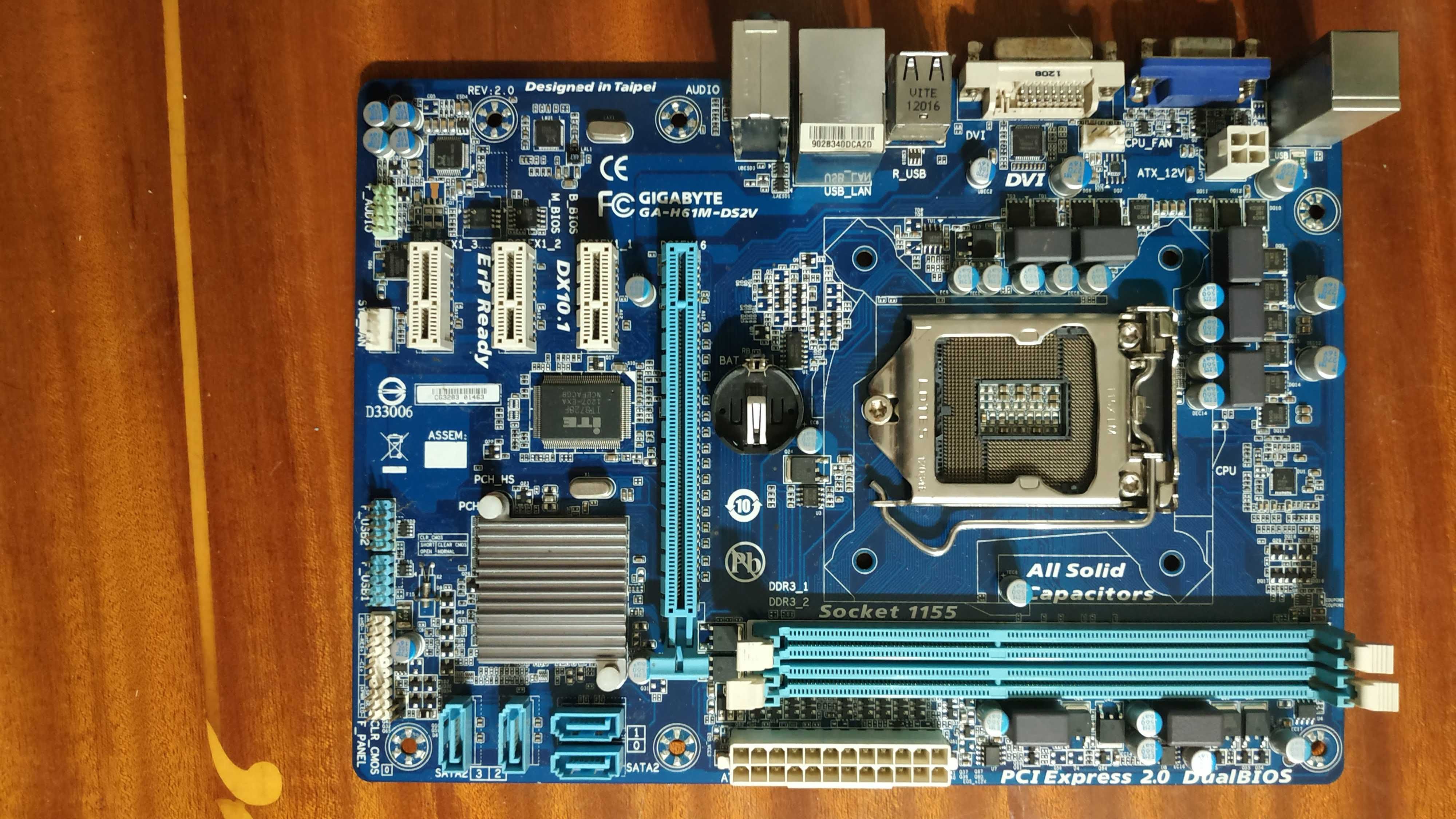 Продам 2 неробочі плати Gigabyte GA-H55M-S2H та GA-H61M-DS2V