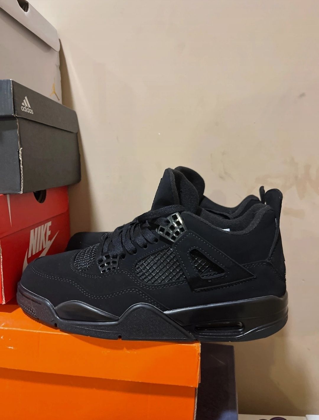 Jordan 4 Black Cat