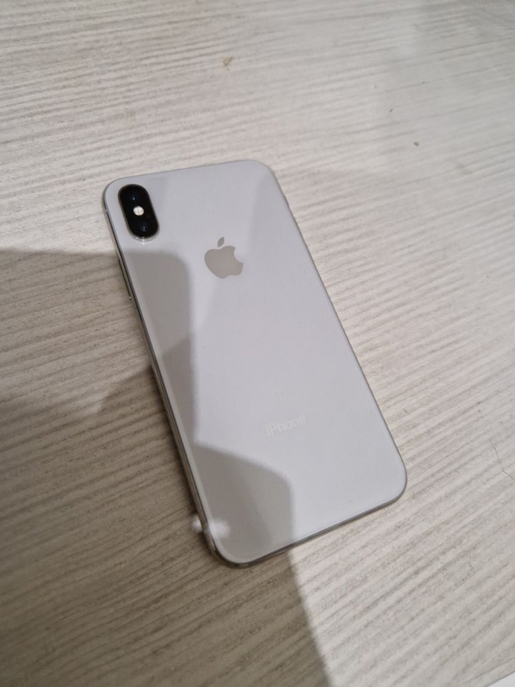 iPhone X 256gb в гарному стані