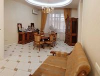 (4) 4 комнатная квартира на Екатерининской пл.