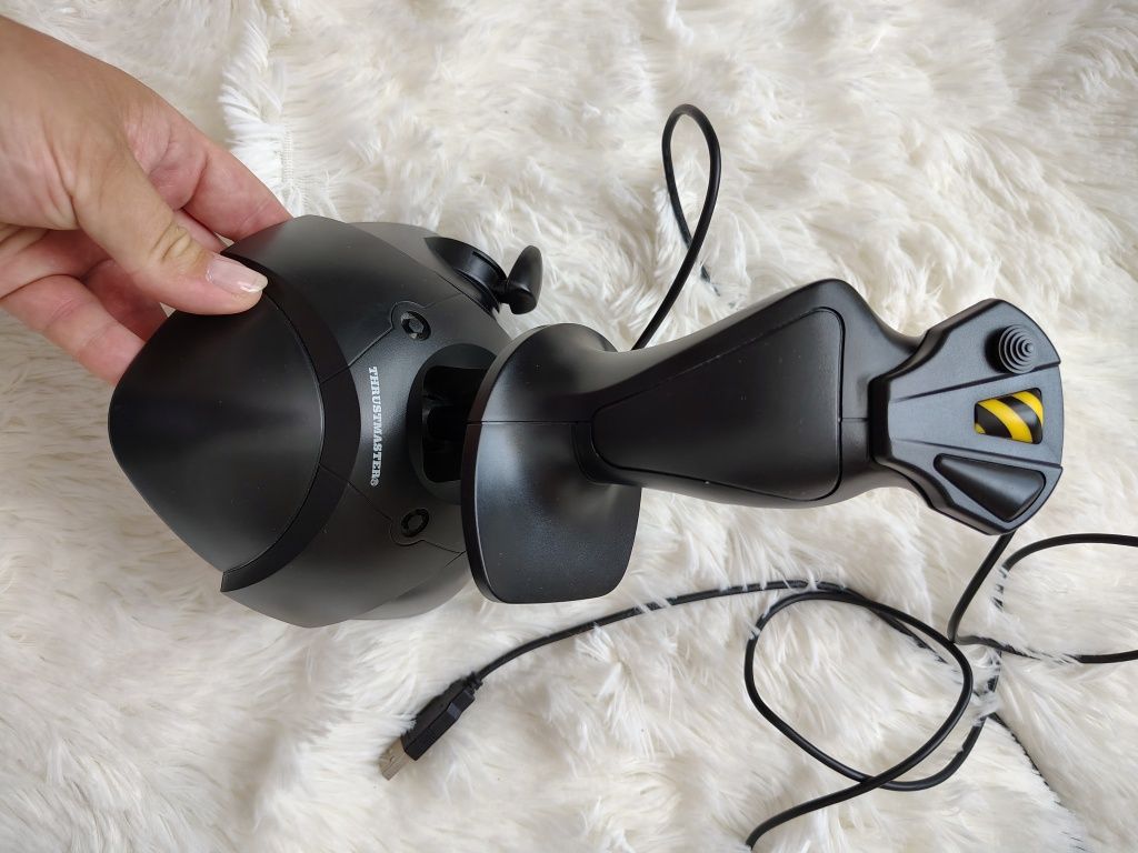 Joystick Thrustmaster USB