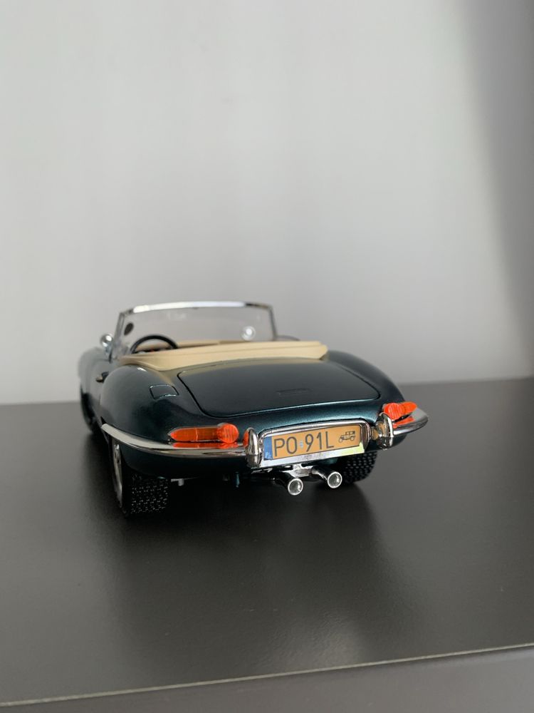 Jaguar e-type 1:18 bburago tuning