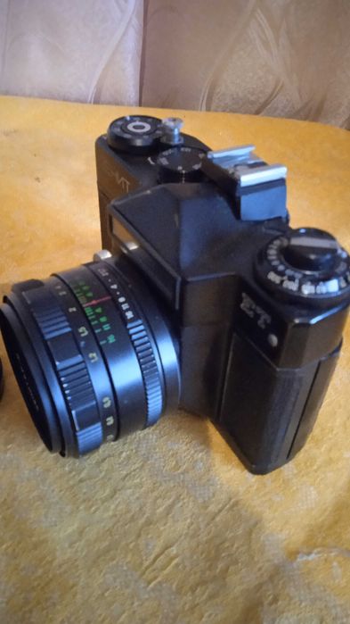 Фотоапарат Зеніт, об'єктив Юпітер 21М,  объектив Зенитар