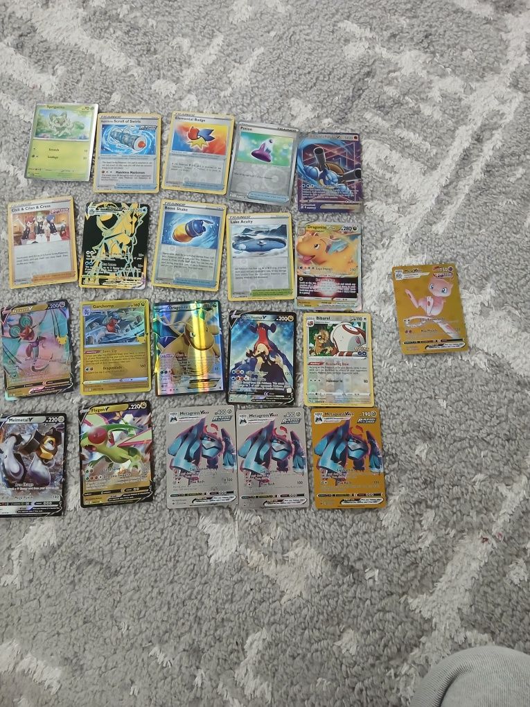 Karty pokemon błyszczące