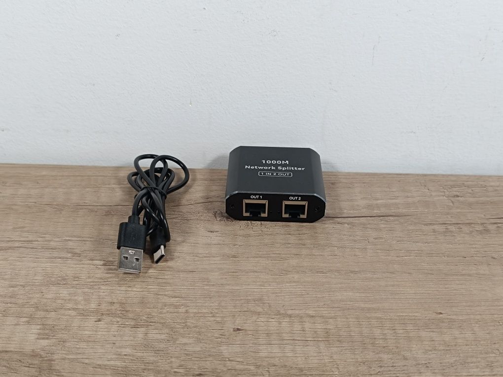 Rozdzielacz sieciowy 1x2 RJ45 LAN 1 Gb/s
