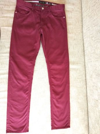 Бордовые брюки Massimo Dutti