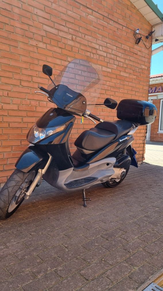 Piaggio beverly 200