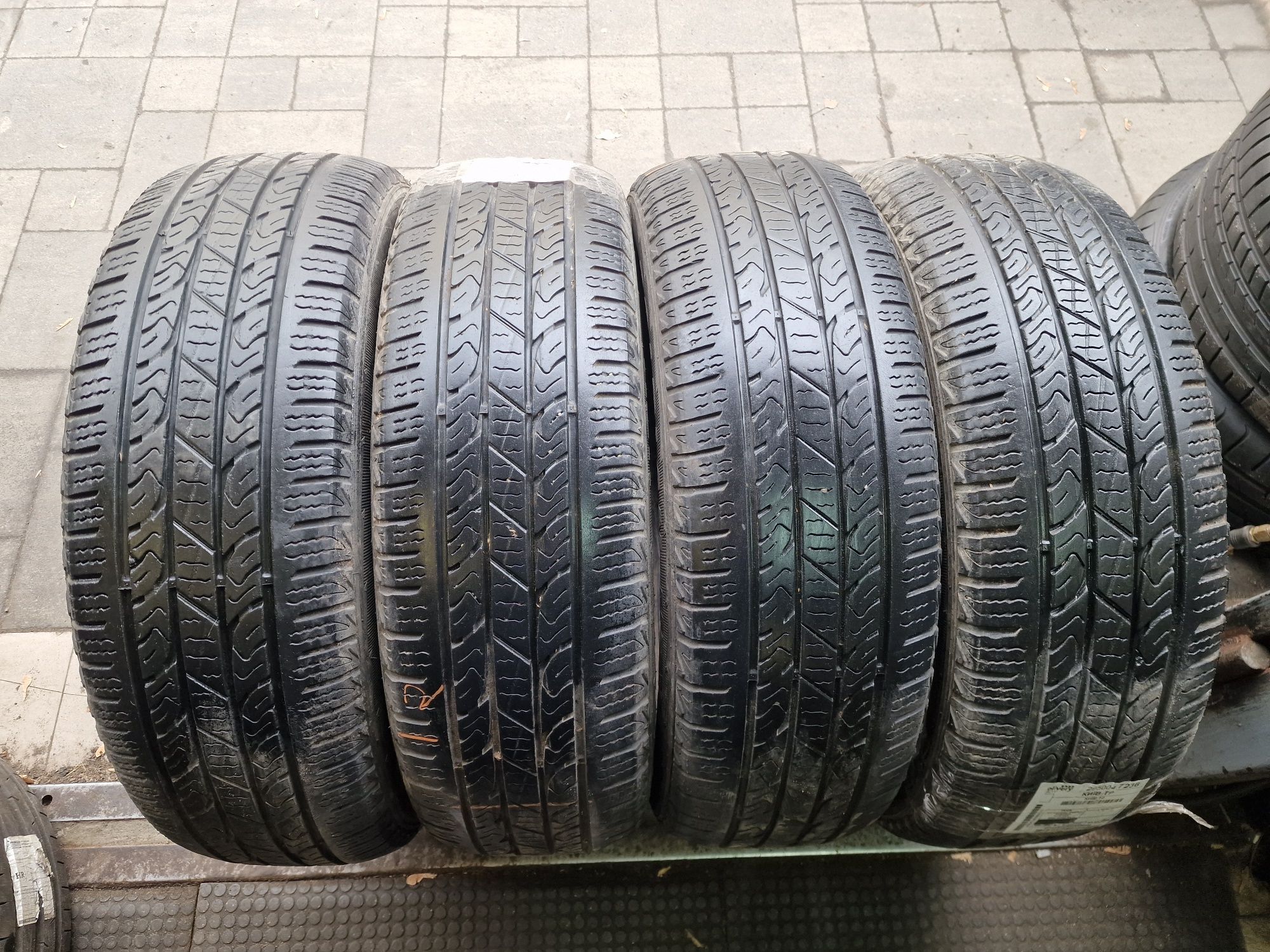 Летняя резина 235/65 R18 Nexen