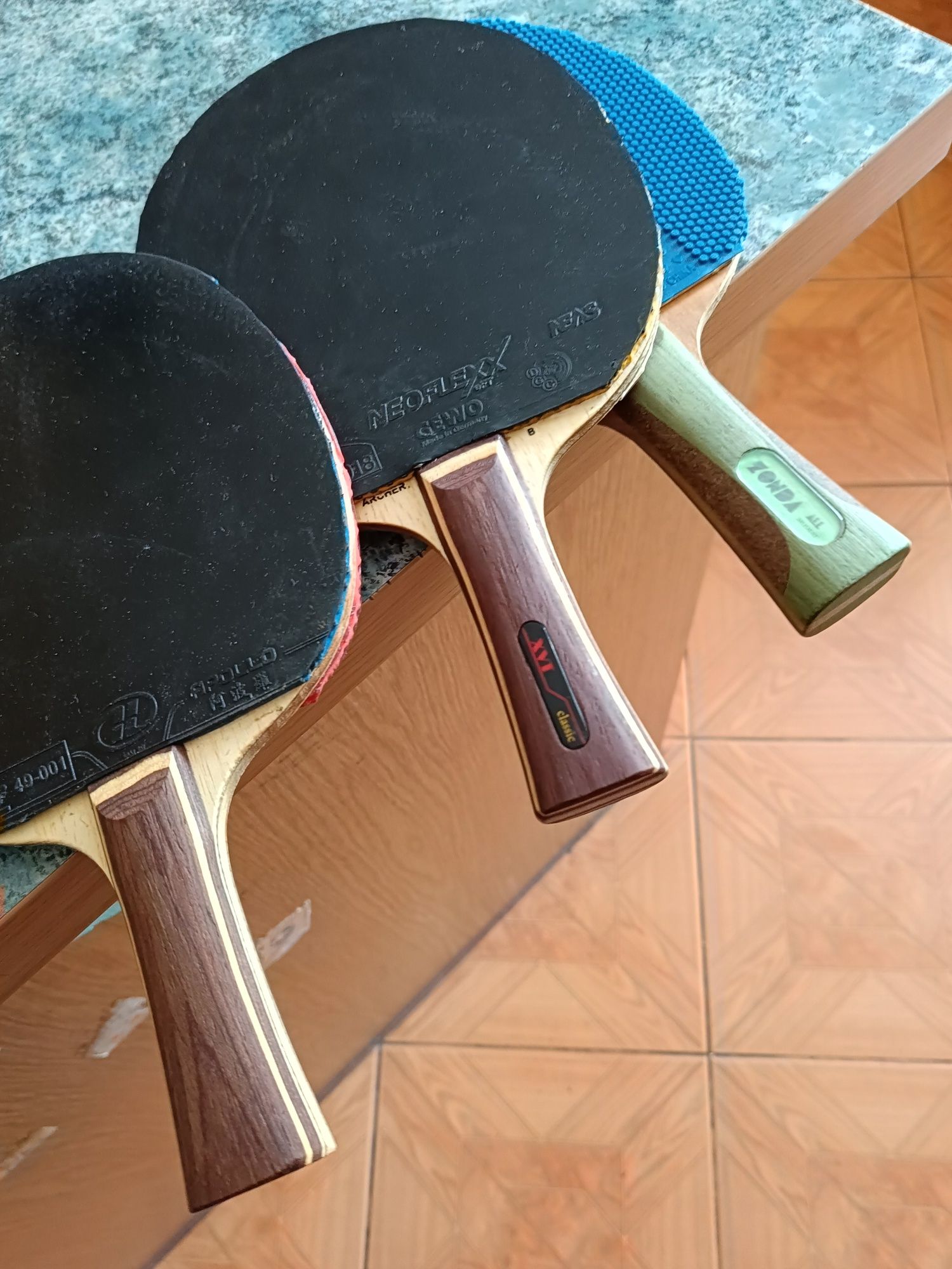 Sprzedam 10 rakietek do tenis stołowego