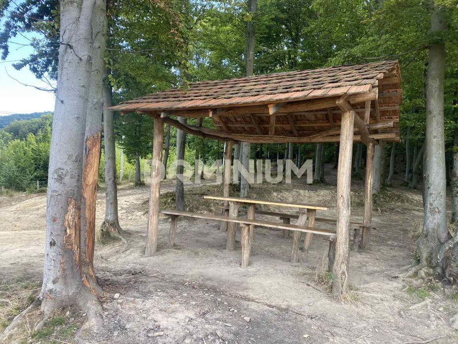 Продається земельна ділянка у с. Мала Копаня