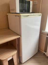 Холодильник 1,2 м білий