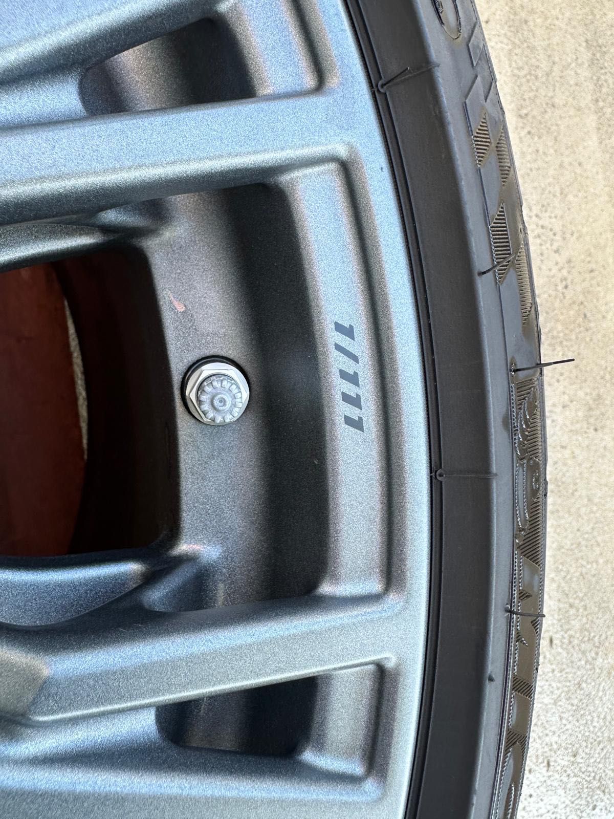 Jantes BMW M2 Edição Limitada 1/111M com pneus