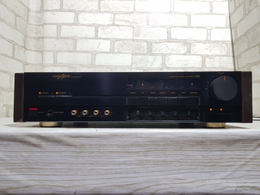 Стерео підсилювач GRUNDIG FINE ARTS A-903,*2x140 Вт, б/у з Німеччини