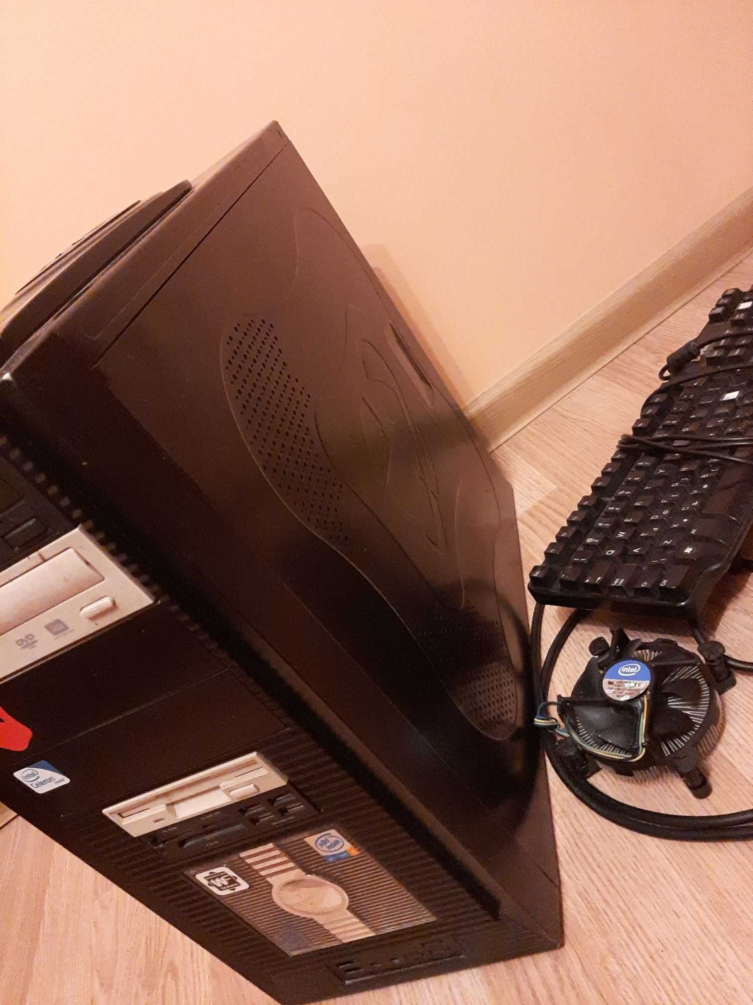 Komputer stacjonarny + obudowa + i3/Radeon HD 5570/8gb DDR3/ DVDRW