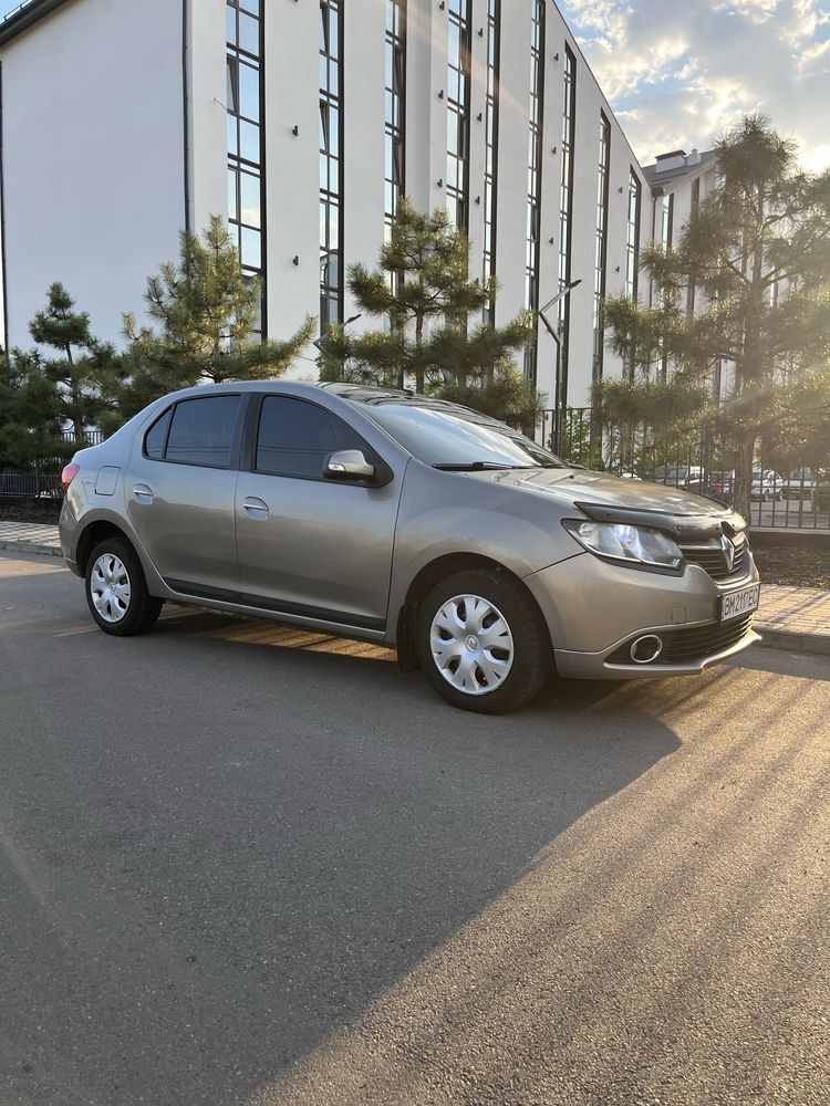 Renault Logan 2014
