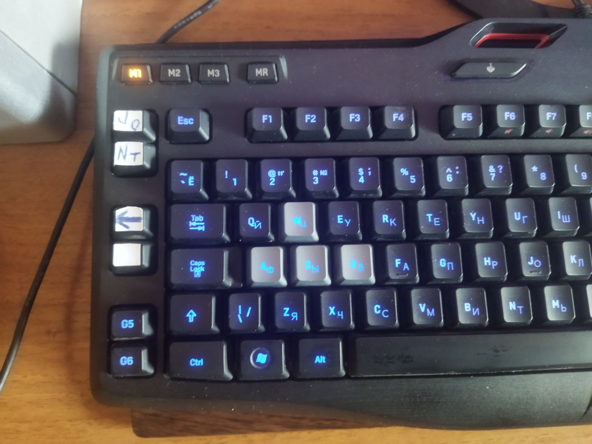 Ігрова клавіатура logitech G105