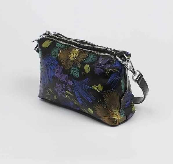 З принтом тиснення Princessa