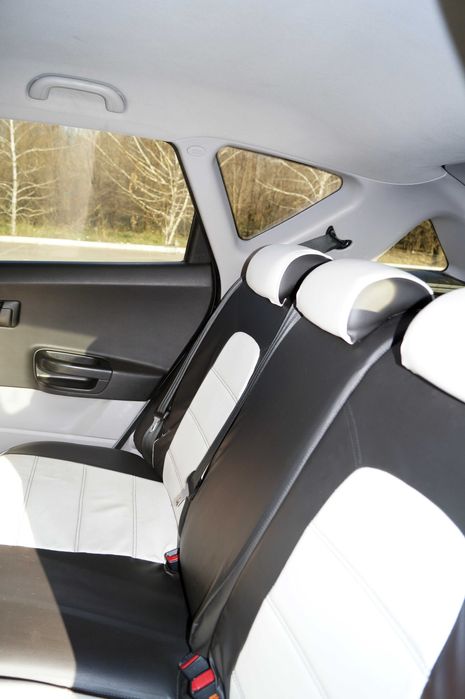 KIA CEE'D SW 1.6 бензин (122 к.с)