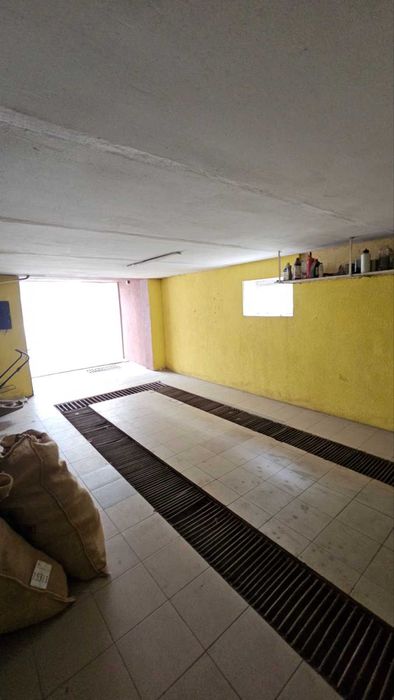 Боярка вул. Ягідна. Будинок, 7 кімнат, гараж. підвал, 6 соток землі.