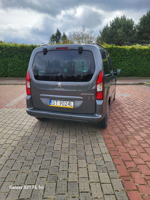 Peugeot Partner 1.6  5osobowy 2017