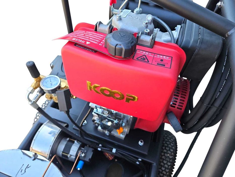 Myjka HDM 250 bar 15 L/Min spalinowa z podgrzewaniem Diesel KOOP 12KM