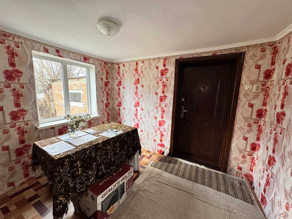 Продаж окремостоячого будинку в смт Турбів