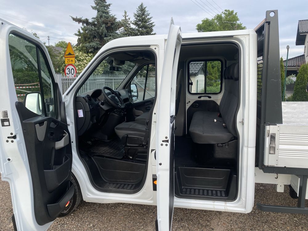 Renault Master Doka  Jak nowa tylko 169 tys km 7 osób Bliźniaki supr