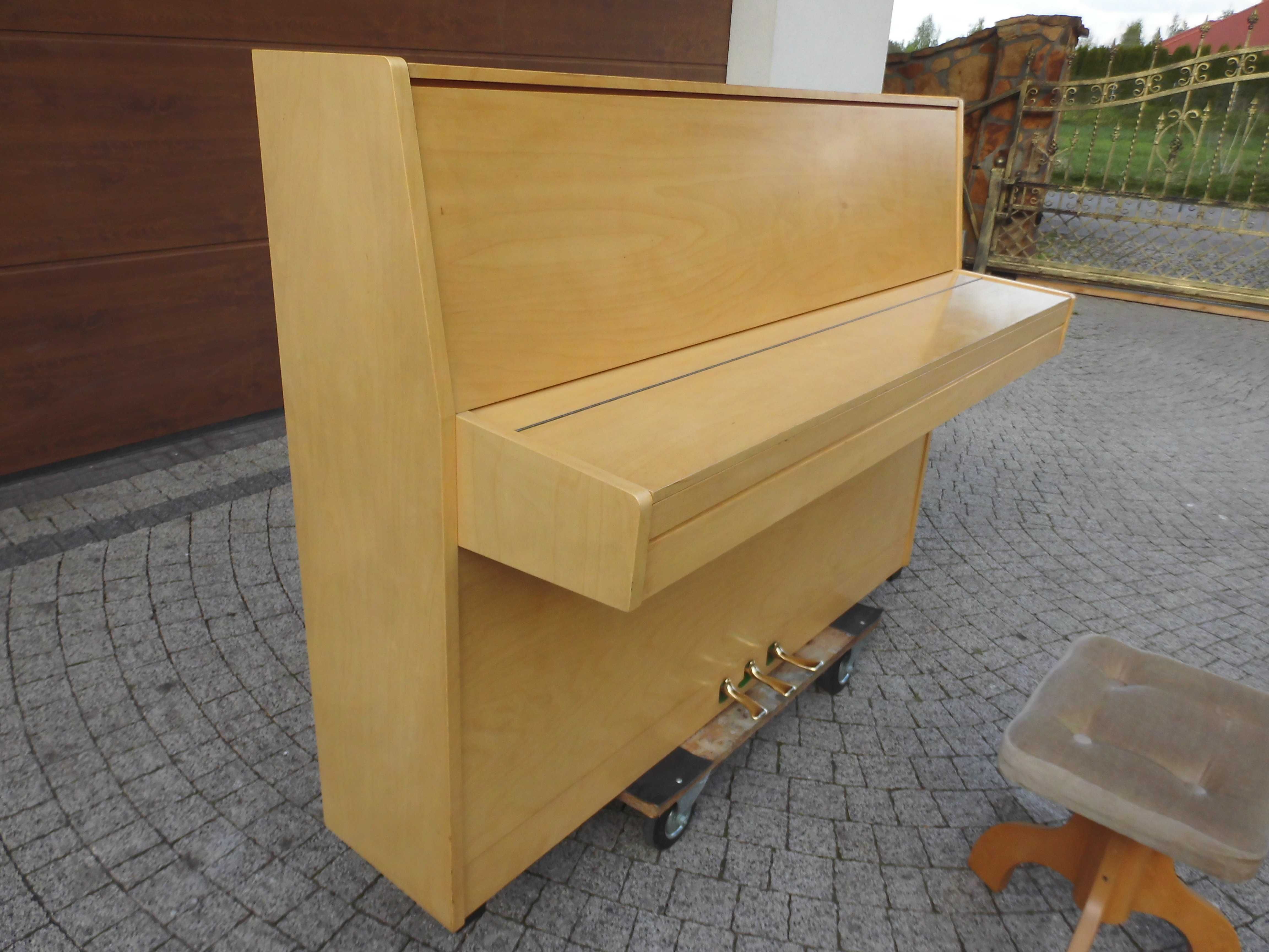 Pianino Hellas M110 na hamamatsu japoński super mechanizm jak Yamaha