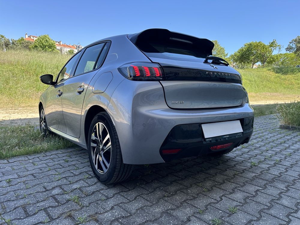 Peugeot 208 1.2 Allure Cx. Auto ( 10 mil kms )