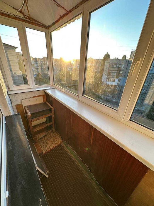 Продам 2-кімнатну квартиру на Набережній Перемоги, м. Дніпро