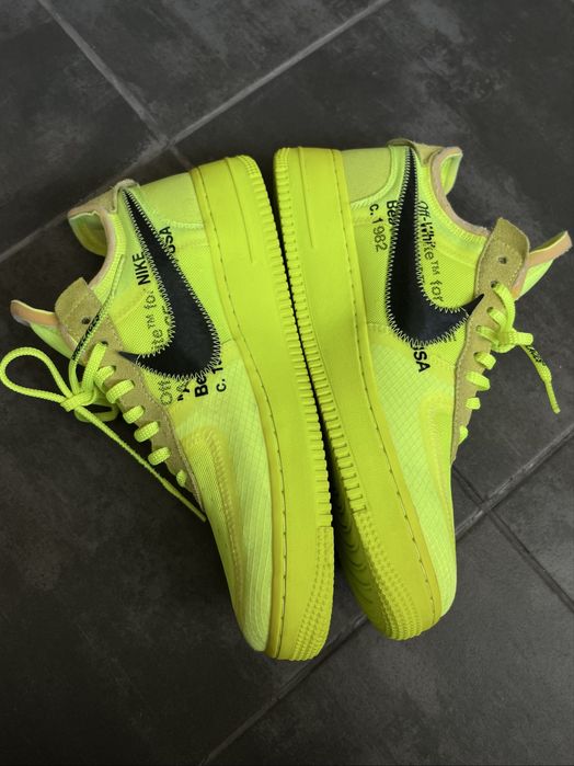 Nike x Off-White Air Force 1 Low “Volt”