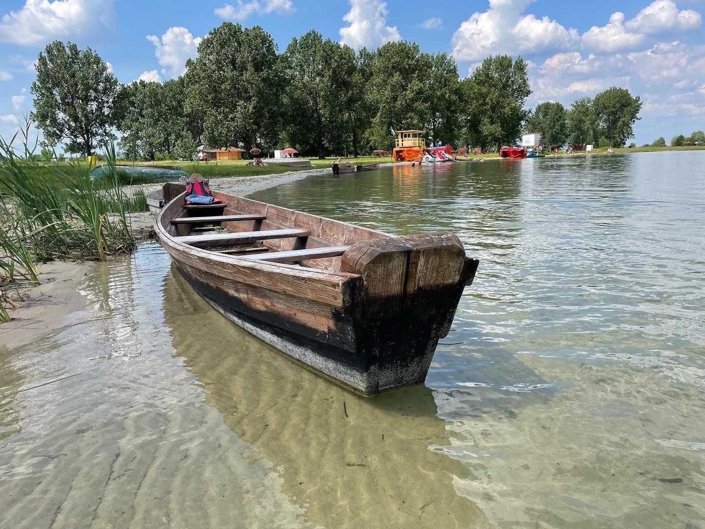 Своя Хата Відпочинок на Світязі Озеро Світязь Шацькі Озера Шацьк