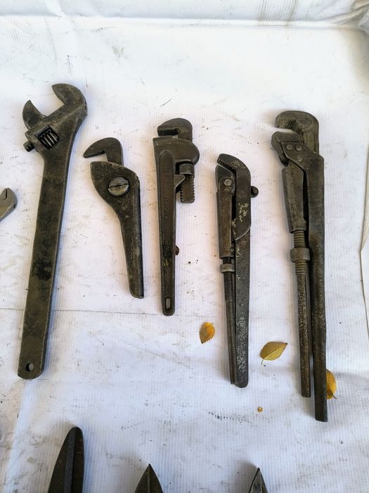 Ключі газові, трубні, розводні. Ножиці по металу. СРСР.