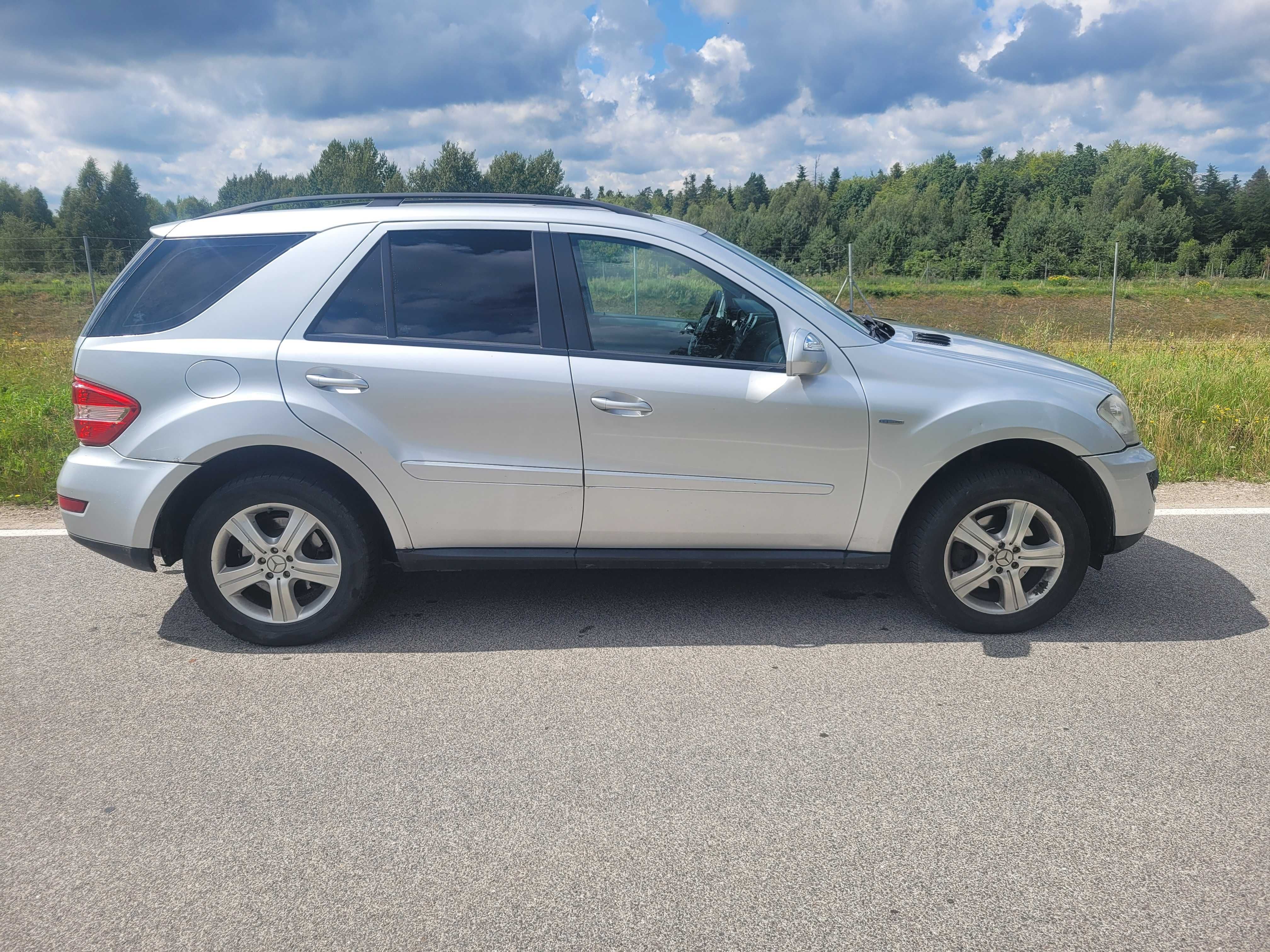 Mercedes ML 300CDi 4Matic,Full Led, zarejestrowany z Niemiec