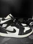 Nike Air Jordan 1 Black White