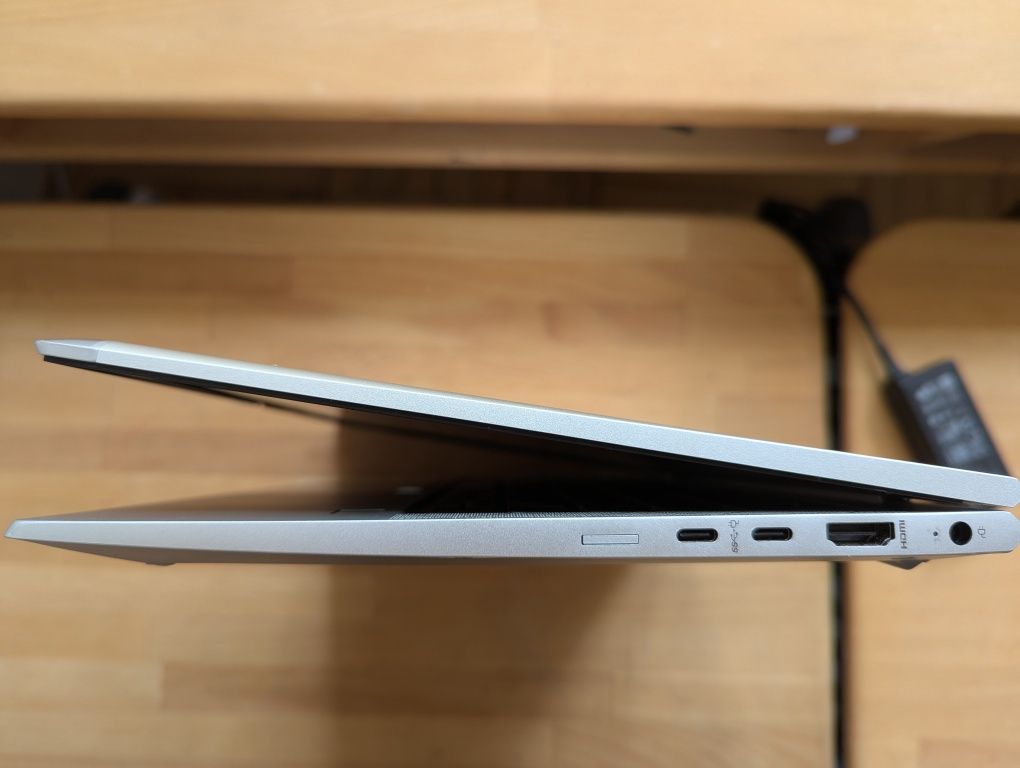 HP Elitebook 840 G7 Ryzen 7 4750u 8 ядер 16 потоков 16/256gb