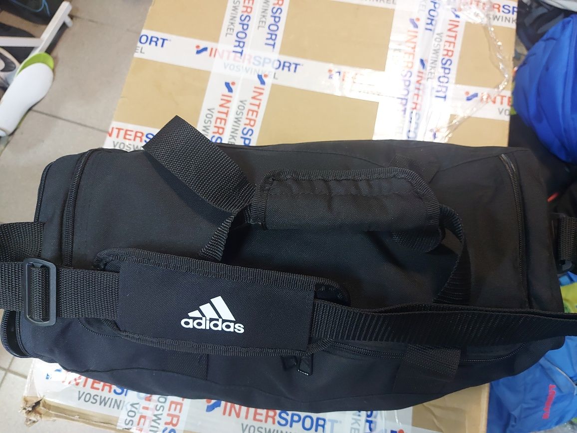 Сумка Adidas Linear Duffel S GN2034 Black/White (4064044720061)