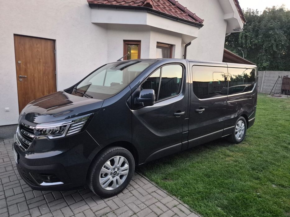 Cesja leasingu Renault Trafic 9 osobowy