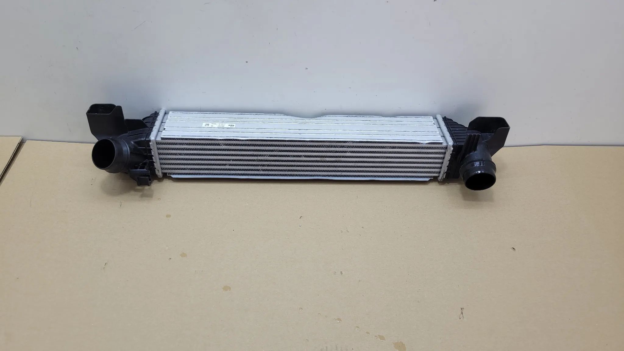 MINI F57 BMW F40 F44 F45 1.5 CHŁODNICA POWIETRZA INTERCOOLER 7617597