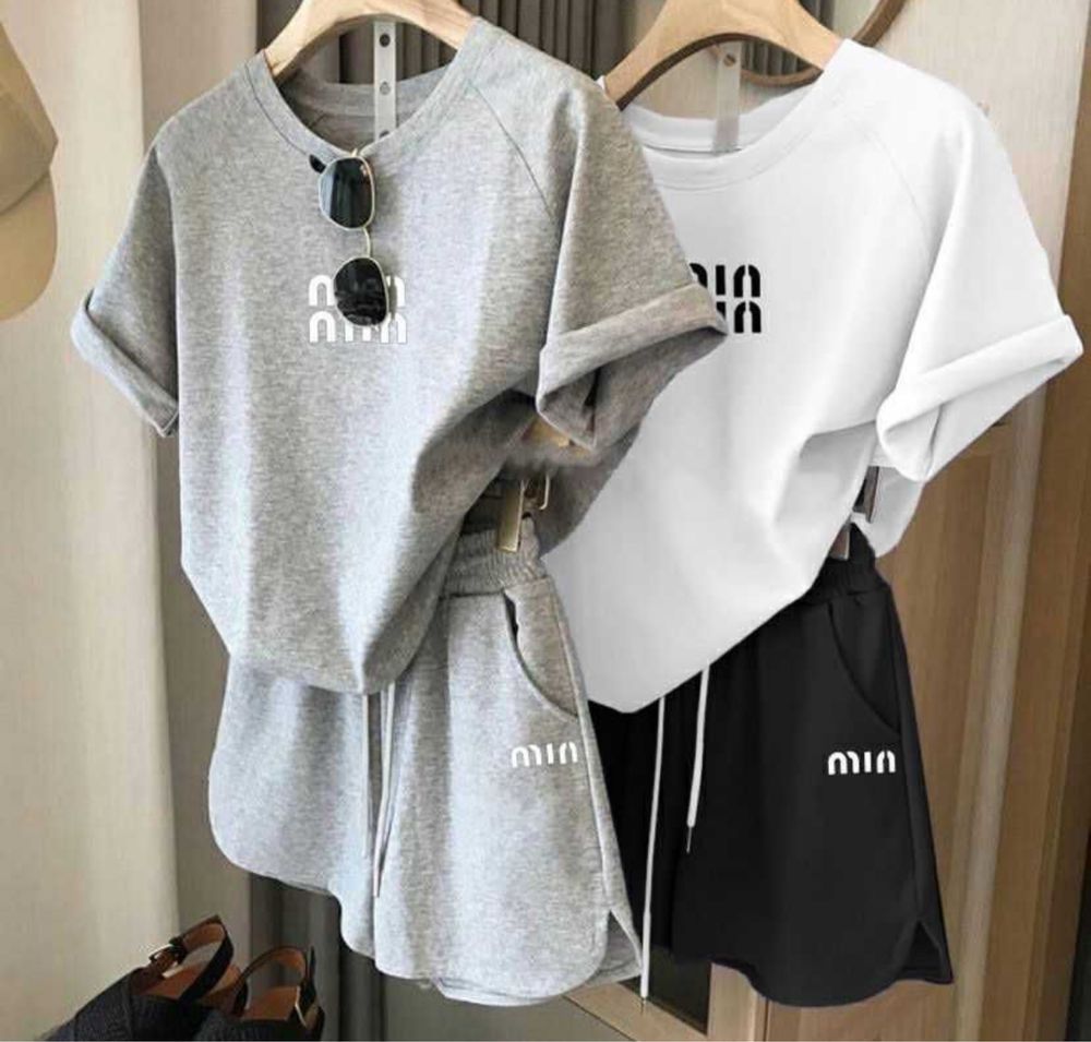 Женский летний костюм с шортами MIU / Жіночий літній костюм з шортами