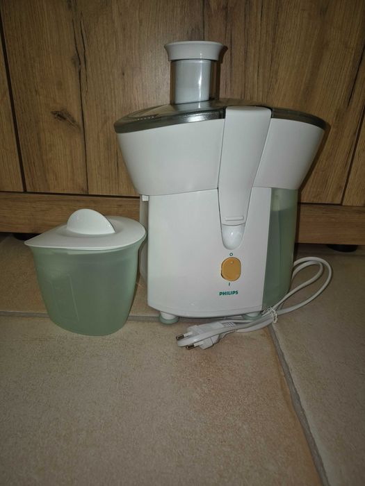Соковижималка Рhilips HR1821/10