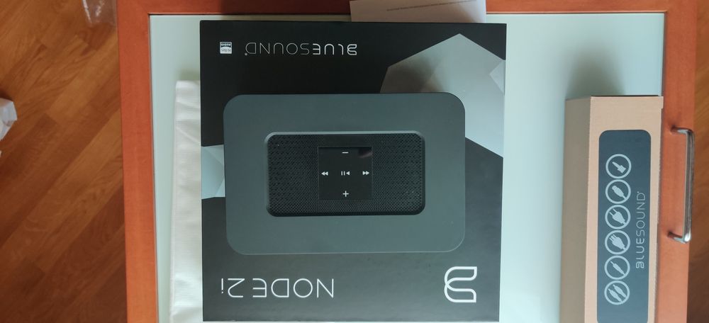Музичний стример Bluesound Note 2i