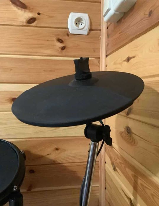 perkusja elektroniczna ALESIS turbo Mesh Kit