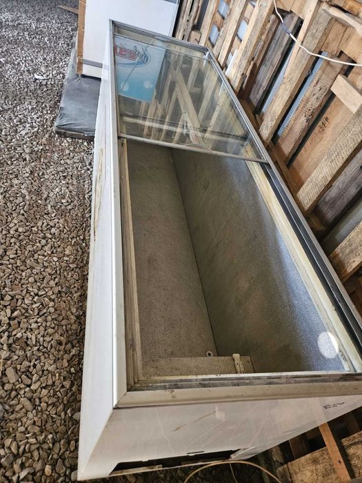 Морозильна камера