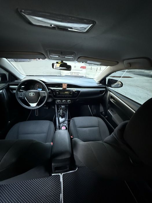 Тойота корола 1.6 автомат