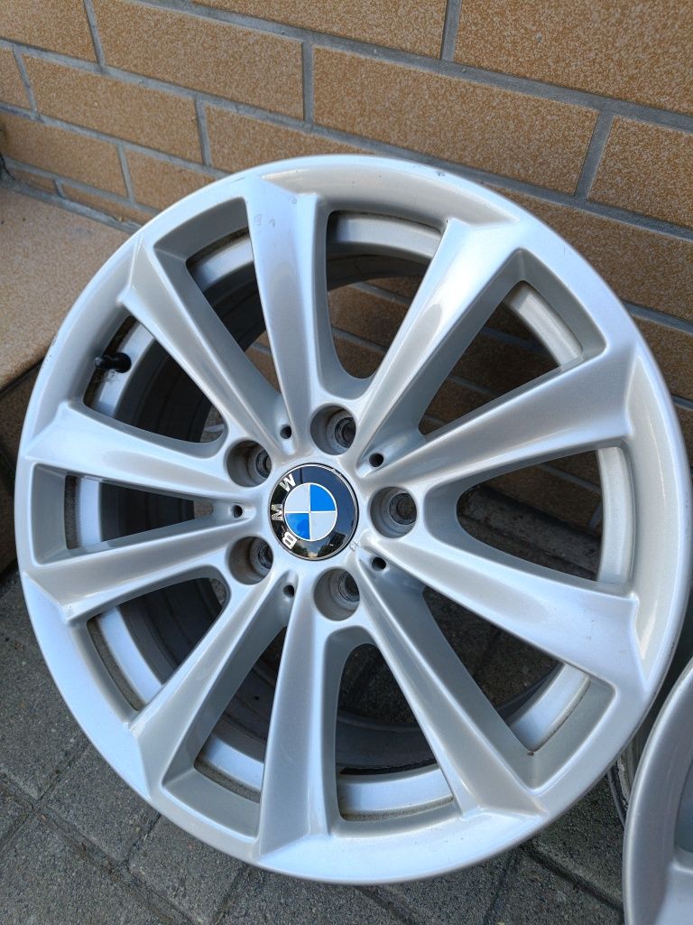 Felgi Aluminiowe 17 Cali 5x120 8Jx17EH2+ IS30 - BMW F10/F11 - WYSYŁKA