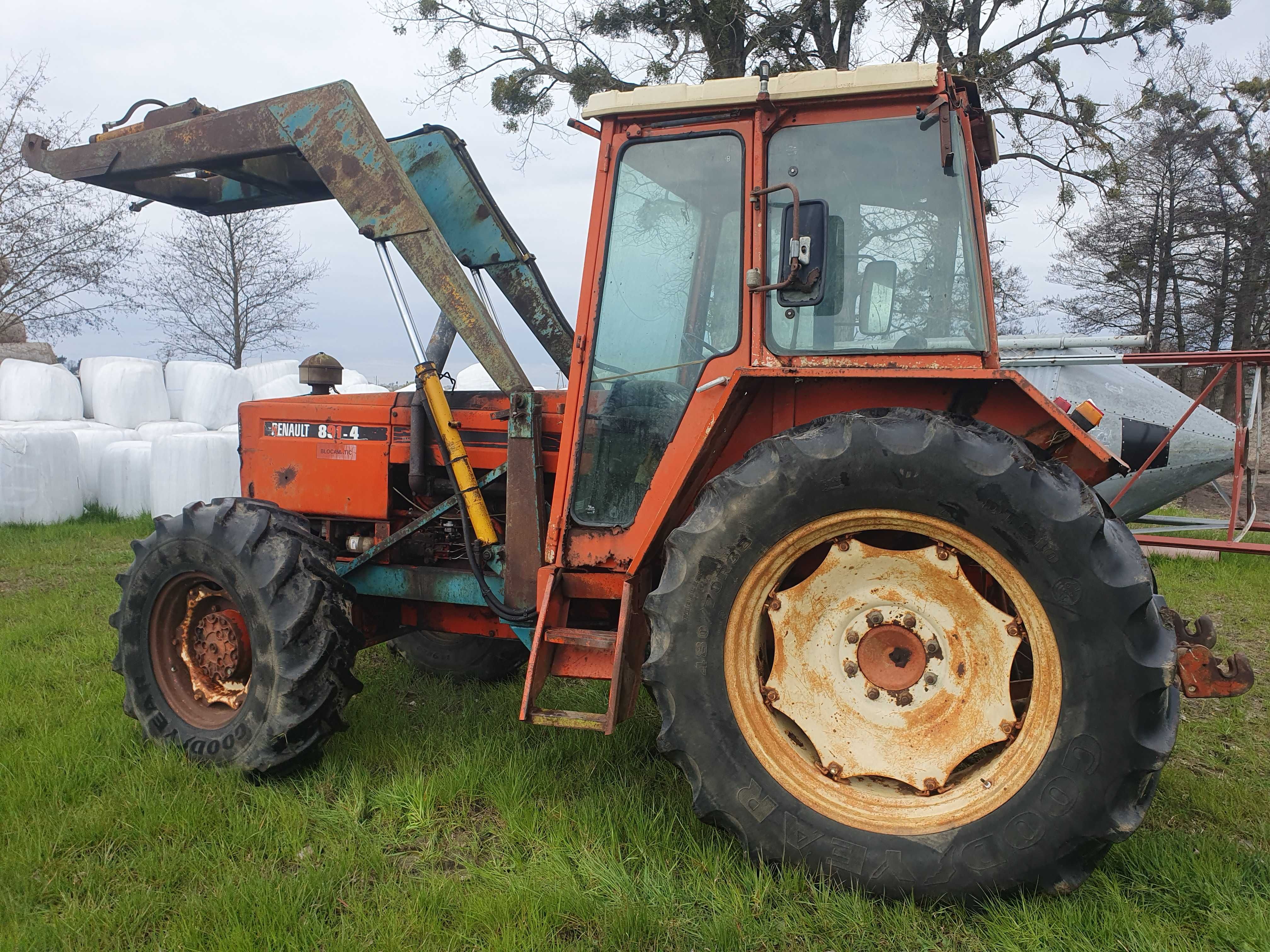 Traktor Renault 891-4 nie zetor ,paszowóz