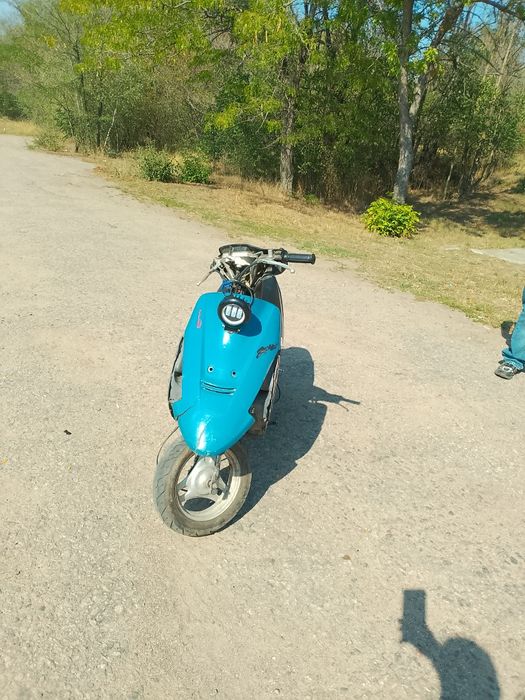 Сузуки сепия на ходу