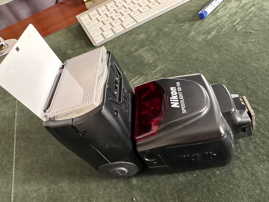 NIKON D7000 + AKCESORIA ( 2 obiektywy)