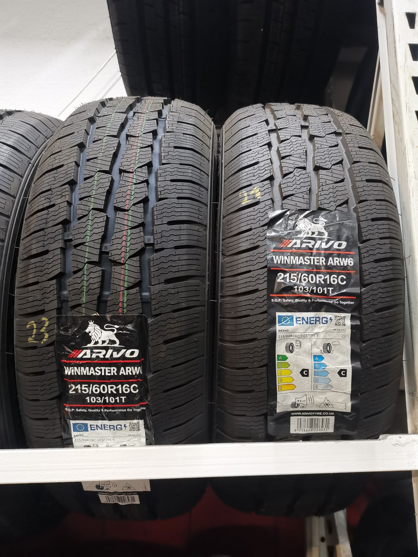 Arivo Winmaster ARW6 215/60r16C Nowe